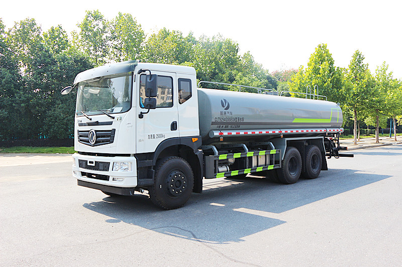 東風（T5）后雙橋18噸灑水車