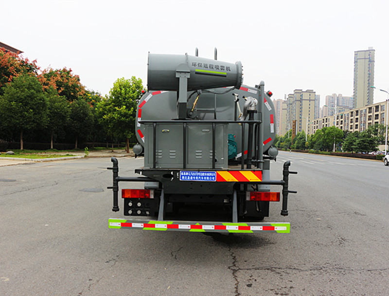 東風（T5）后雙橋22噸噴霧灑水車