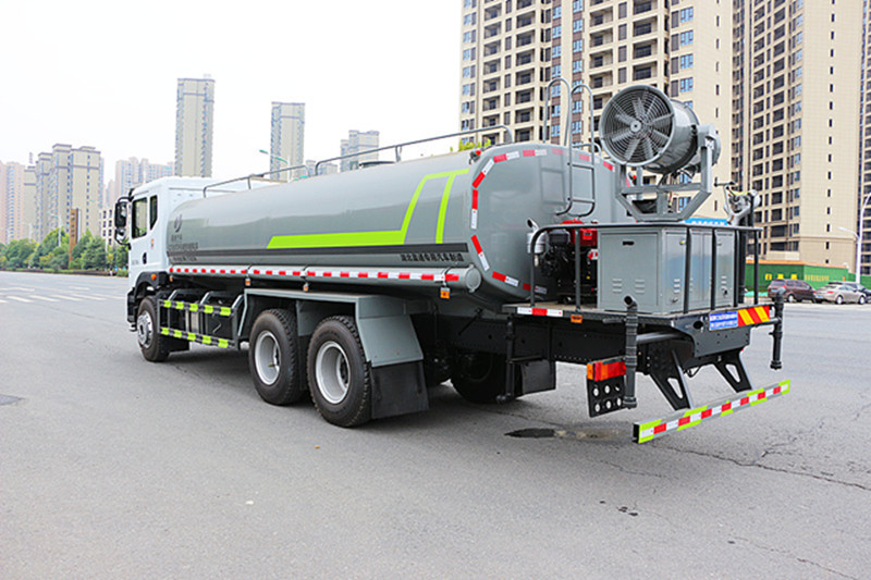 東風（T5）后雙橋22噸噴霧灑水車